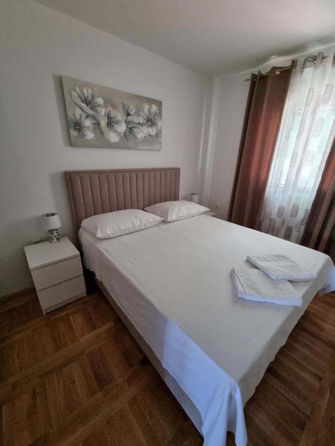 Apartments Ledic Krvavica Kültér fotó
